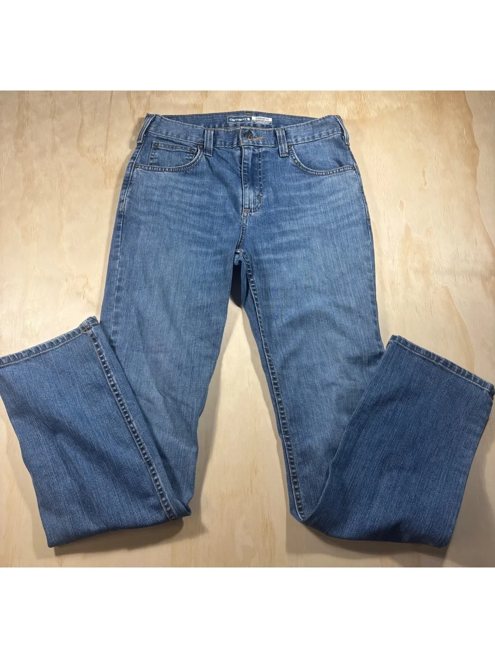 Carhartt Straight Fit 30x32 Jeans.  5- Pocket Tapered Jean. Carhartt